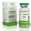 Frasco de Boldenona Undecilenato 200mg 10mL XT Labs junto a caja, suplemento para culturismo